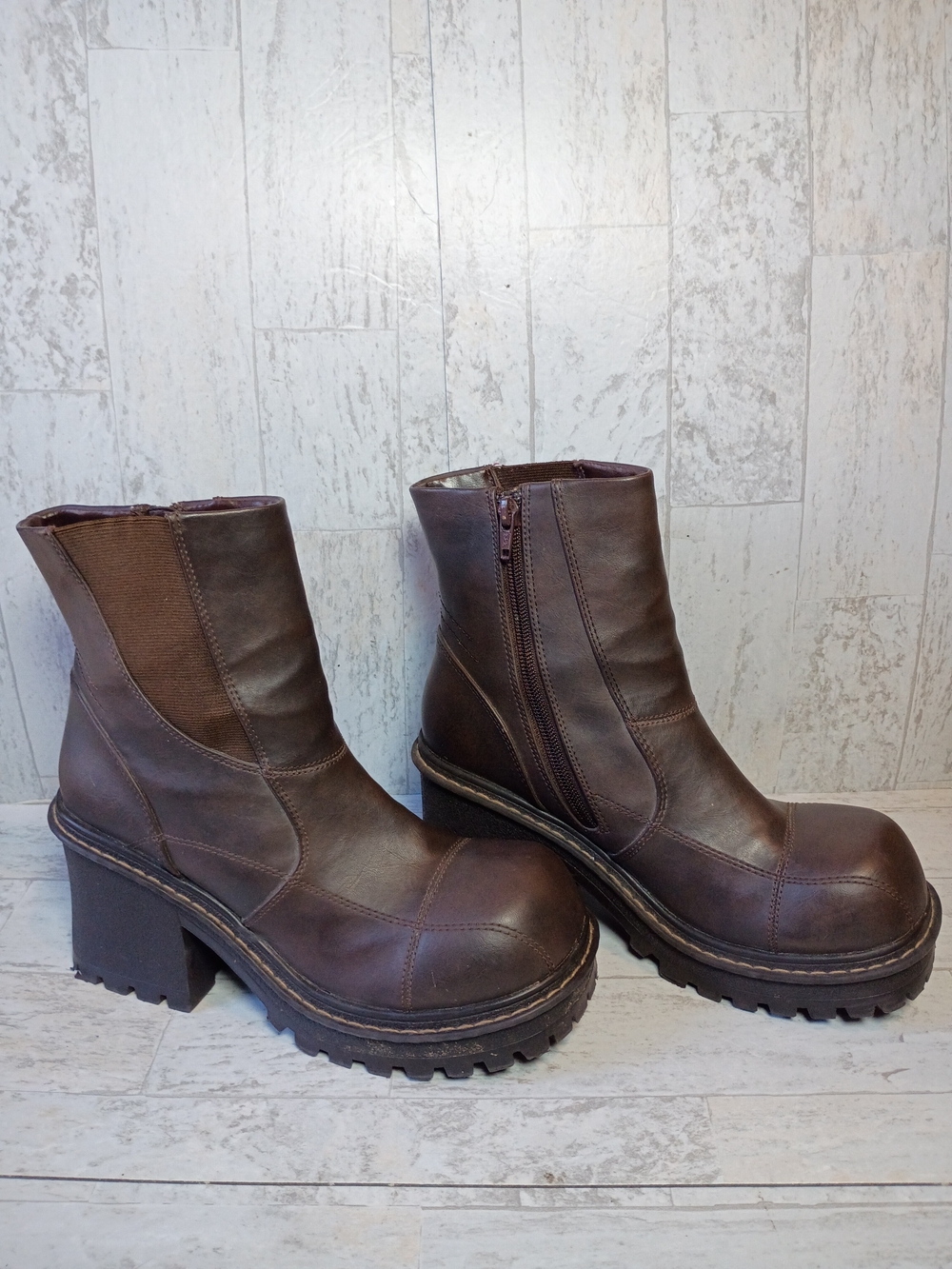 Witchycore Grunge Bratz Y2K Brown Super Chunky Platform Ankle Boots Sz 9